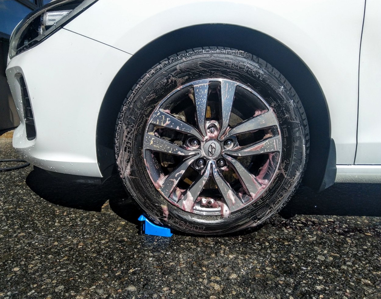 Hyundai i30 kiillotusprojekti.jpg