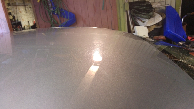 Tässä aloiteltu katosta ja alun epäuskoisuuden jälkeen jonkinlaista tulosta nähtävissä etualalla