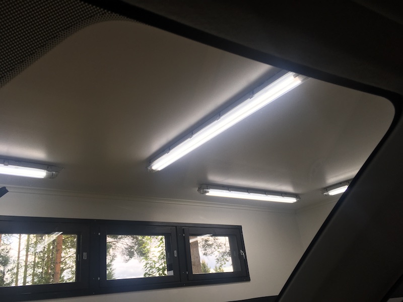 Tuulilasi putsattuna.